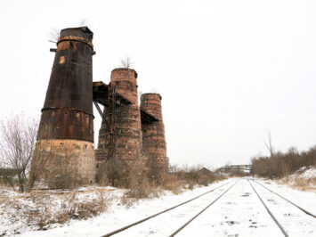 Chimneys in snow. Anonymous / Creative Commons.